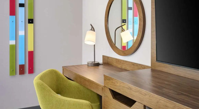 Номер Hampton Inn By Hilton Hamilton