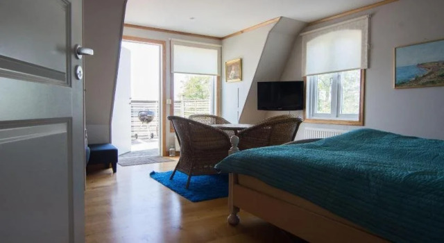 Strandbaden Köpingsvik, Забронировать Отель Боргхольм лен Кальмар, рядом с Kopingsvik Beach