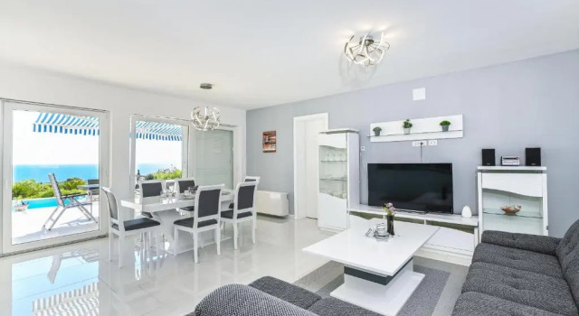 Вилла с видом на море Luxury Villa Royal I with Private Pool