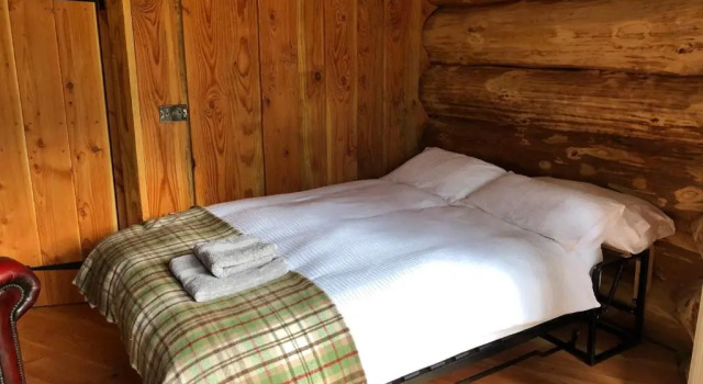 Coed y Marchog Woodland Retreat, Забронировать Отель Отели Сноудония с парковкой, Парковка