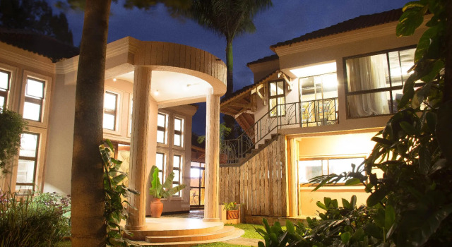 Номер Deluxe Zawadi House Lodge