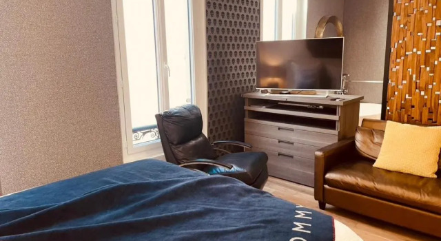 Коттедж Venue C , Luxury 6 Bedroom Mansion
