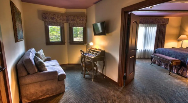 Полулюкс Deluxe Mirbeau Inn & Spa - Plymouth