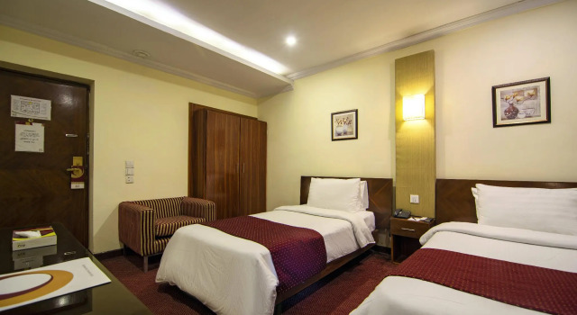 Hotel One The Mall, Rezerwuj Hotel Lahaur Pakistan