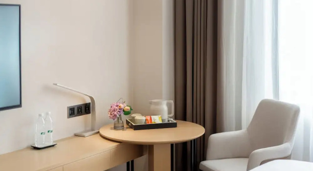Номер Business Lavande Hotel (Xi'an Bell Tower Muslim street subway station)