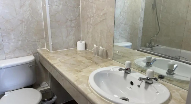 Трёхместный номер Standard Eliza House