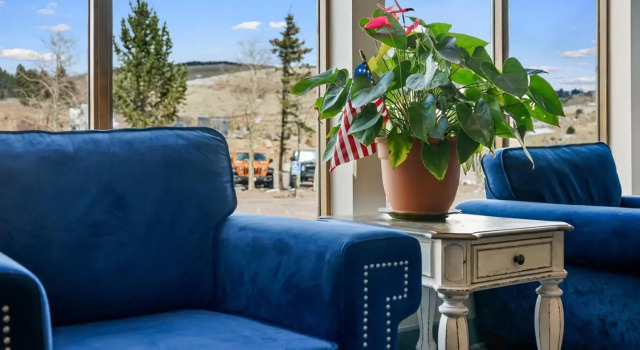 Gold King Mountain Inn, Book Hotel Cripple Creek Colorado