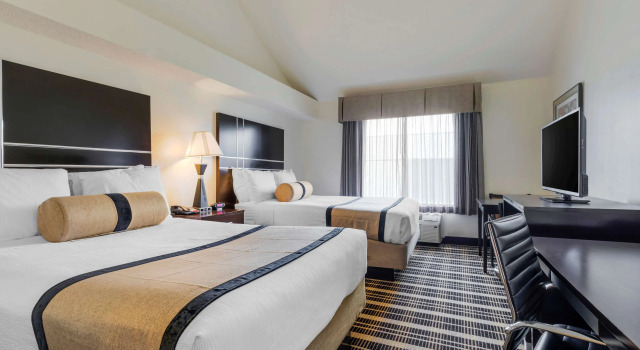 Четырёхместный номер Standard Best Western Plus Rockwall Inn & Suites