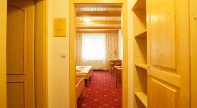 Трёхместный номер Deluxe Sport-V-Hotel