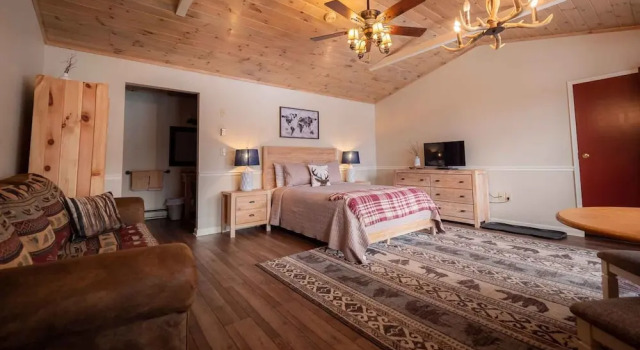 Студия Classic The Snowshoe Lodge