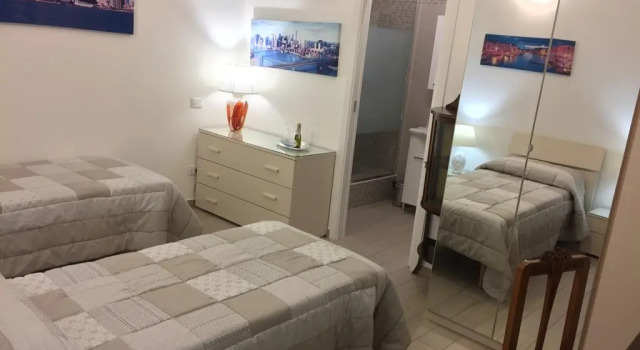Bed and Breakfast Oz, Забронировать Отель Бизнес-отели Бари, 4* 5*