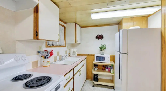 Sanderling Sea Cottages, Unit 1 With Deck!, Buchen Sie Ferienhaus San Marine USA