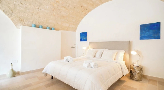 Palazzo dela Torre, Varaa Huoneisto Bari Bari Province