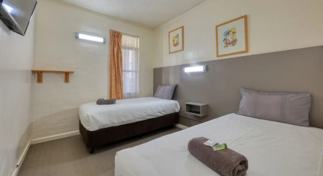 Семейный номер Standard с балконом Bishops Lodge Narrandera