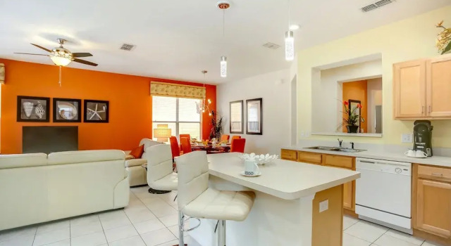 Коттедж Gorgeous Mediterranean Style Pool/spa Home, Only Minutes From Disneyworld #4wr183