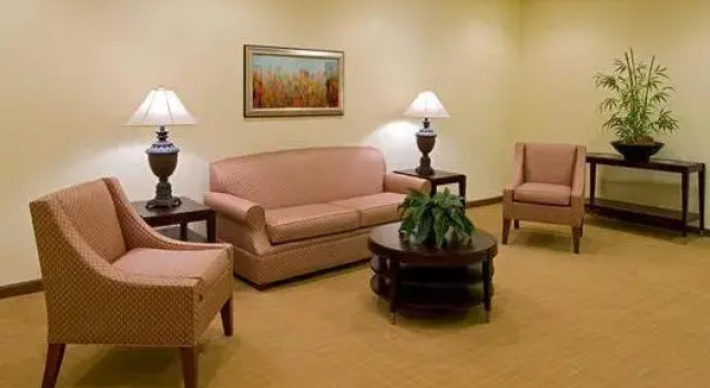 Oceanside Inn & Suites