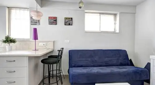 Subletlv, Забронировать Отель Тель-Авив Тель-Авивский округ, рядом с Площадь Рабина