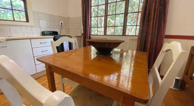 Buhleni Farm Chalets, Réserver Chalet Hôtels à Ezulwini avec parking, Parking