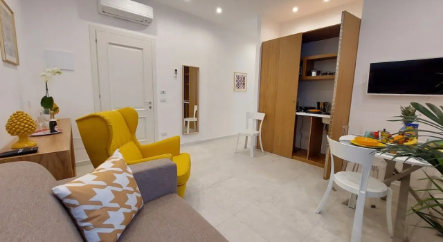 Семейная студия Mistral Luxury Suites