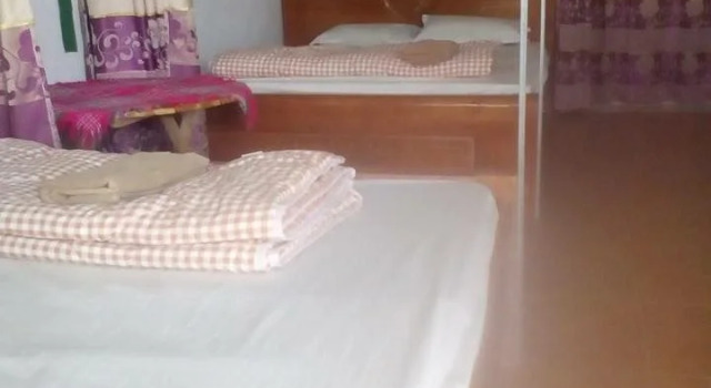 Du Gia Backpacker Hostel, Rezervovat Hostel Hotely v Ha Giang s parkováním, Parkování