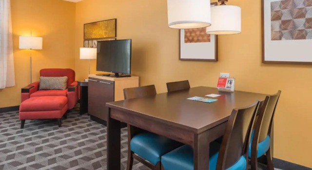 Двухместная студия TownePlace Suites by Marriott New Hartford