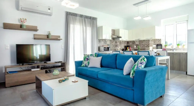Коттедж Aegean Horizon Beachfront Villas