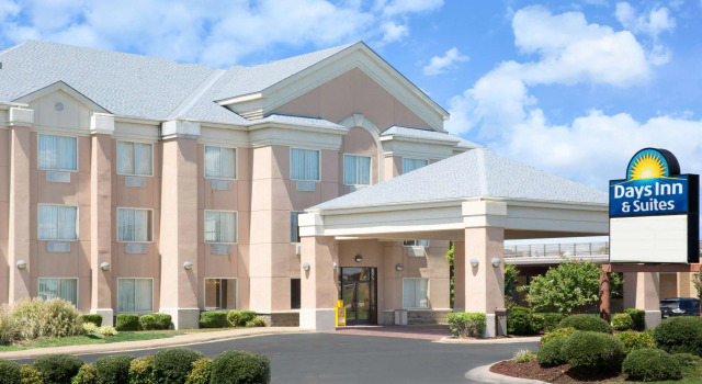Days Inn & Suites by Wyndham Pocahontas, Rezervovat Hotel Pocahontas Ozarks