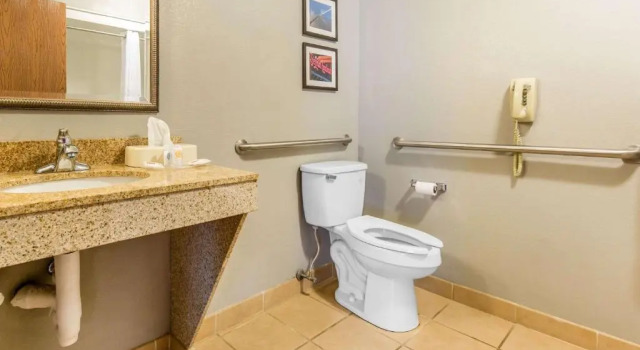 Люкс Comfort Suites Fairview Heights Saint Louis