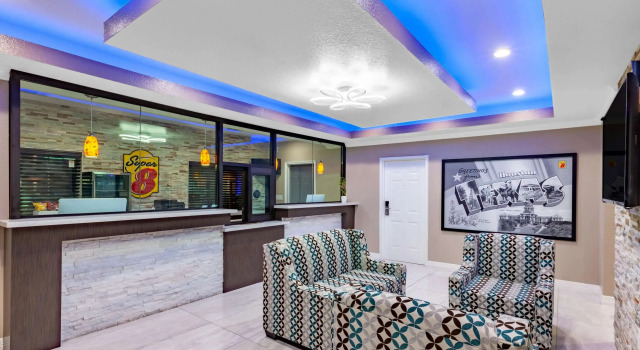 Super 8 by Wyndham Houston Northwest Cypress, Reserva ahora Posada u hostería Cypress 
