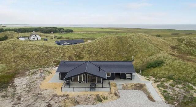"Adelina" - 950m from the sea in Western Jutland, Prenota Hotel Hvide Sande 