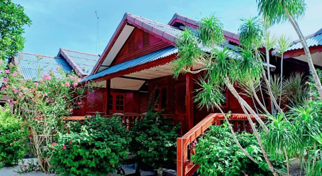 Семейный номер Standard с балконом и с красивым видом из окна Silver Beach Bungalow