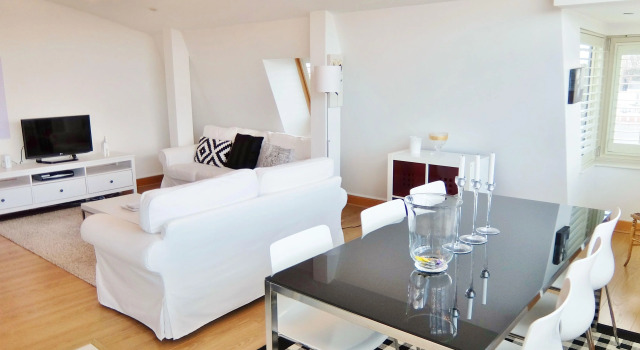Hampton Court Palace View by Vantage Apartments, Varaa Huoneisto Asunnot kohteessa Merseyside, Huoneisto