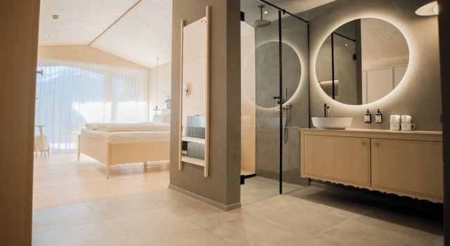 Номер Comfort Amrai Suites
