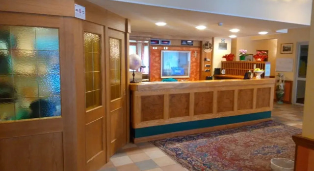 IHR Hotel Villa Emma, Забронировать Отель Отели Канацеи 3 звезды, рядом с Канатная дорога Пекол-Коль дей Росси (нижняя станция), 3*