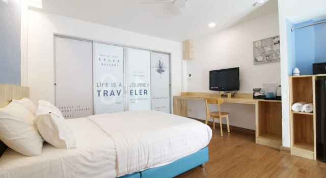 Двухместный номер Standard с балконом Tawaen Beach Resort