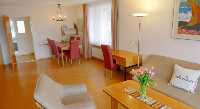 Promenade (Utoring) 34654, Book Hotel Arosa Grisons