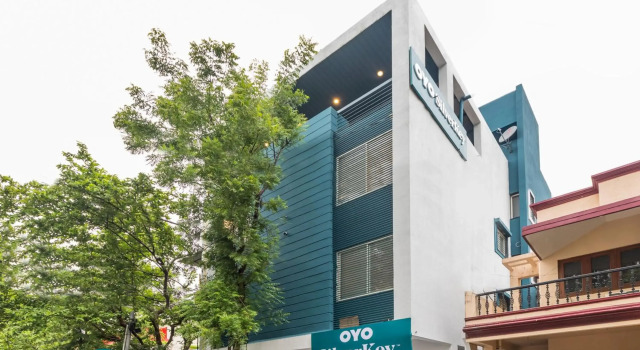 OYO SilverKey 76075 Softvision College