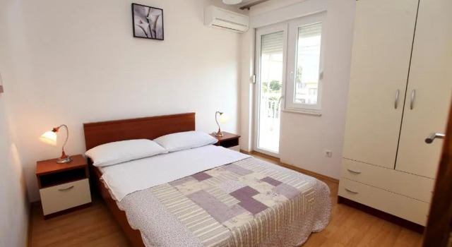 Апартаменты с балконом Villa in Seget