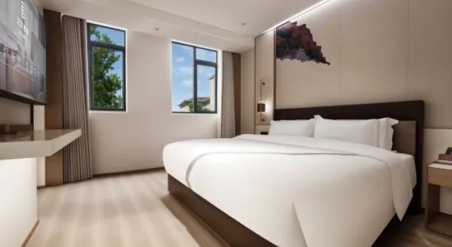 Семейный люкс Hong Kong Garden Hotel