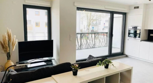 Luxury New Flat with Terrace & Parking