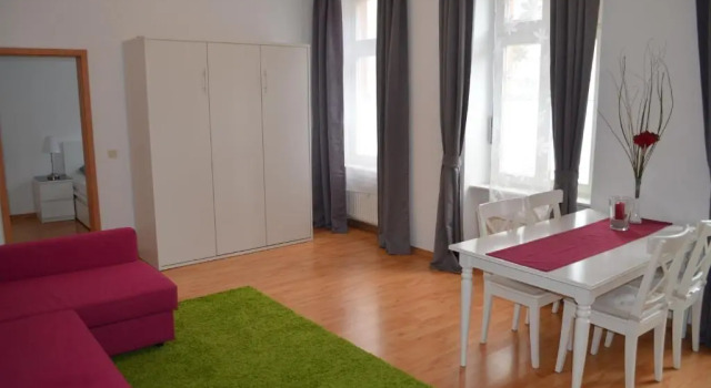 Ferienwohnung Barfly, Забронировать Отель Трабен-Трарбах Мозель - Германия