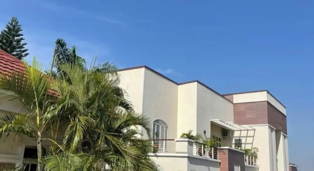 Smart Emmanuel's Place