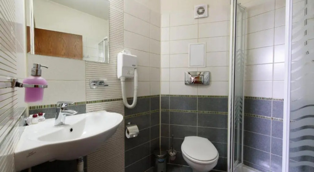 Семейный номер Standard Мансарда Kap House Family Hotel