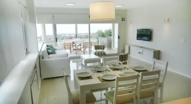 108 y El Mar, Rezerwuj Apartament Hotele w Buenos Aires z basenem, Basen
