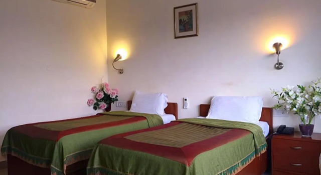 Трёхместный номер Luxury Airport Hotel