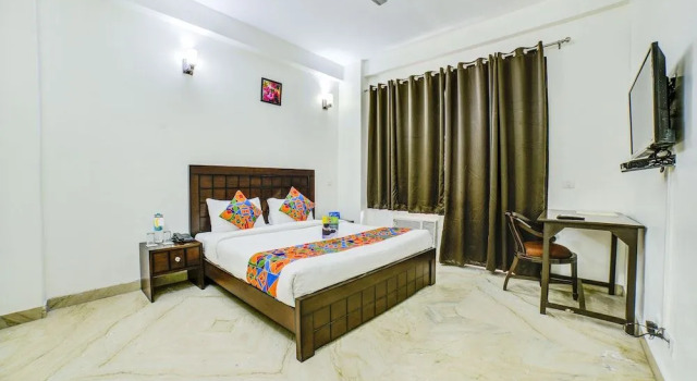 FabHotel Primero MGF