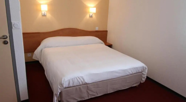 Двухместный номер Standard Brit Hotel Confort Villeneuve Sur Lot
