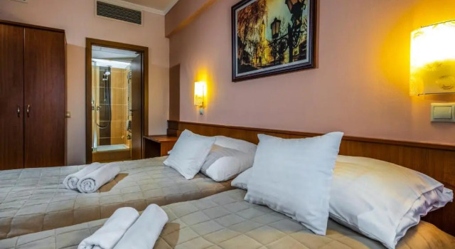 Апартаменты Duna Hotel