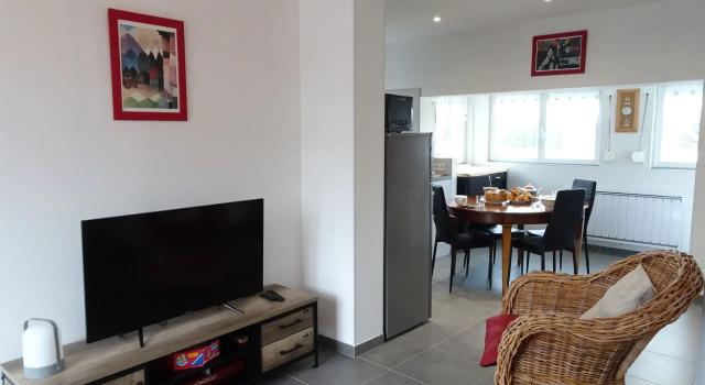 Bungalow in Gouville-sur-Mer near Beach, Book Hotel Hotels in Manche with Parking, Parking