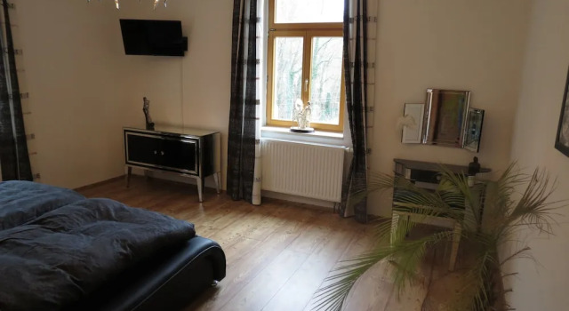 Domizil Adler, Book Lejlighedshotel Hoteller i Sachsen med parkering, Parkering